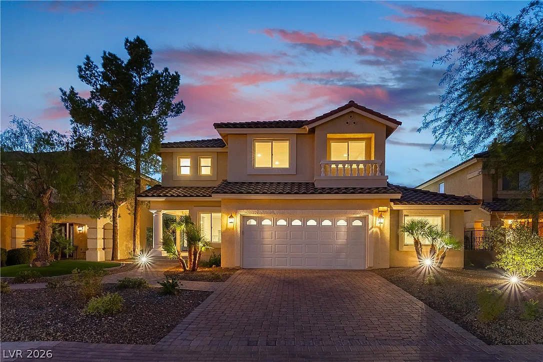 4 bed, 3.0 bath, 2605 sqft, $3,400 — Photo 1