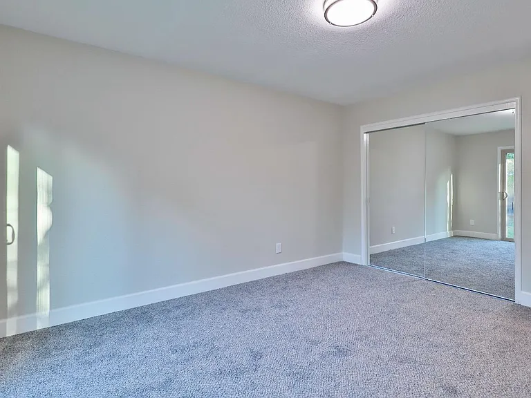 8257 Lake Forest Dr — Photo 25