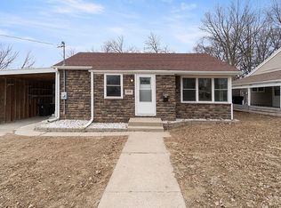 2041 S Cleveland St, Sioux City, IA 51106