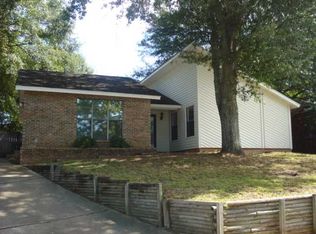 445 Ridgewood Ln, Montgomery, AL 36109