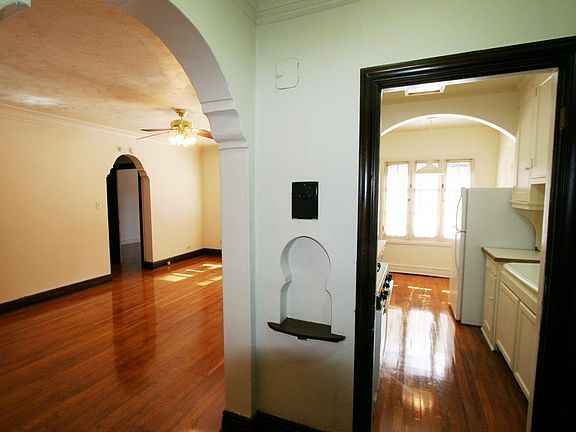 2nd image of 1119 N Lafayette St APT 5