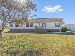 1584 Soundneck Rd, Elizabeth City, NC 27909