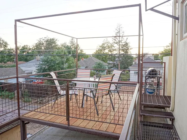 2503 S Sherman St #C — Photo 12