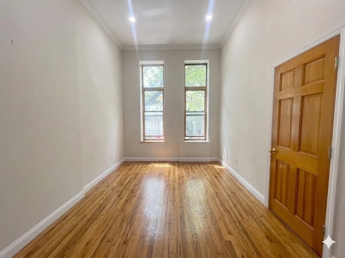 Building Photo - 145 W 85th St #2A