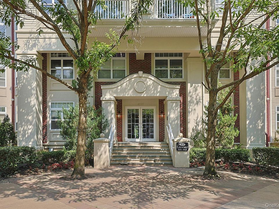 1st image of 3216 Leeward Dr