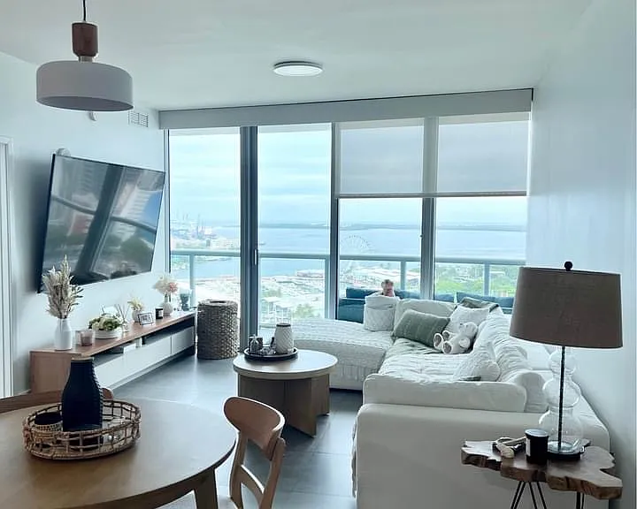 888 Biscayne Blvd #2502 — Photo 3