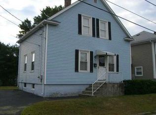 24 Pine Grove St, Pawtucket, RI 02861