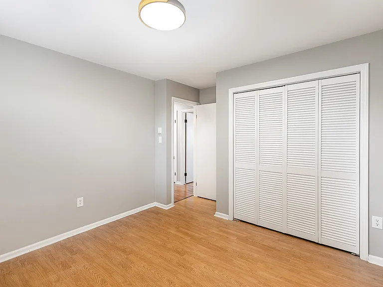 17 Branstock Ct — Photo 8