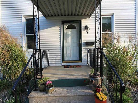 2nd image of 1423 W Mulberry St