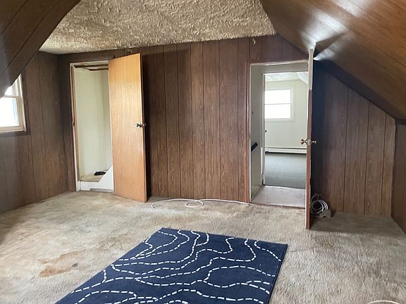3rd image of 90 Sportsmans Ave