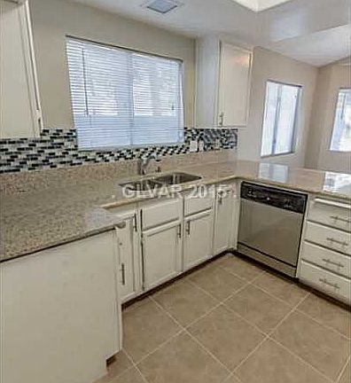 4th image of 900 Shady Creek Dr