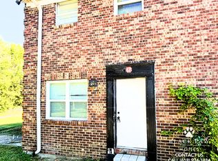 1905 Tyler Timmins Dr #17, Wood River, IL 62095