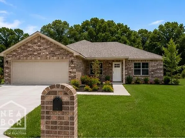 5412 Lotus St, Jonesboro, AR 72404