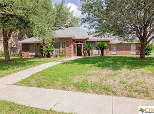 315 Chimney Rock Dr, Victoria, TX 77904