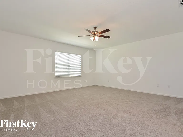611 Avila Pl — Photo 8