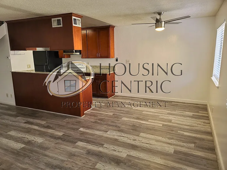 9013 Montoya St #3 — Photo 8