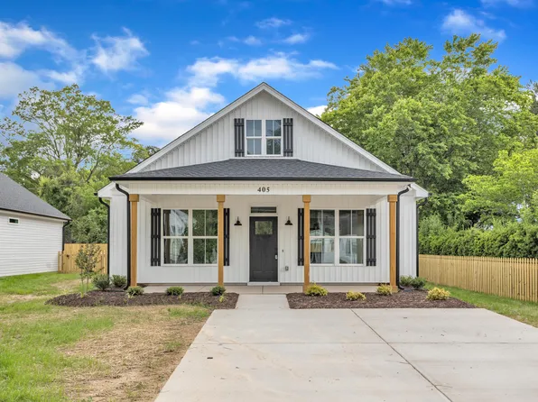 405 N Raiford St, Selma, NC 27576