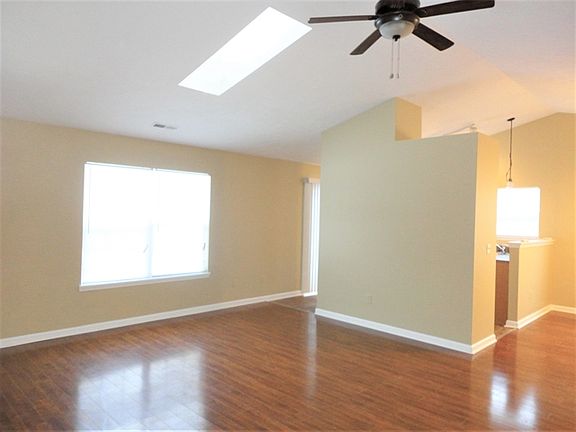 4th image of 5712 Brobeck Ct