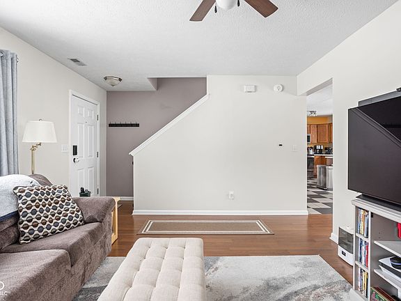 5th image of 2245 Walnut Ridge Ln