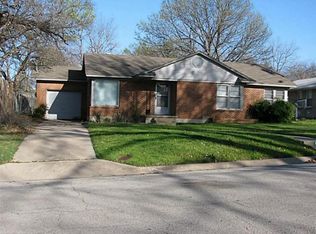 724 Thomas St, Denton, TX 76201