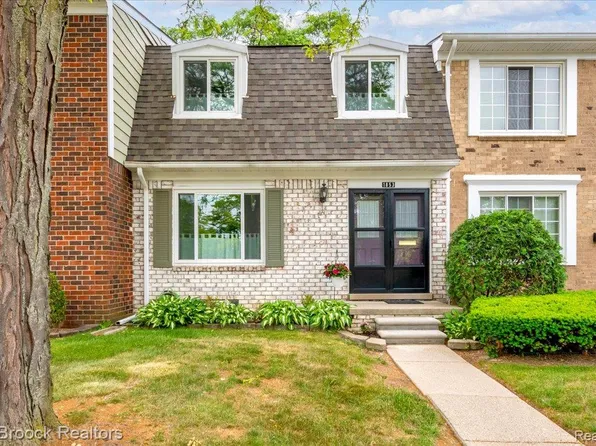1853 Torquay Ave #229, Royal Oak, MI 48073