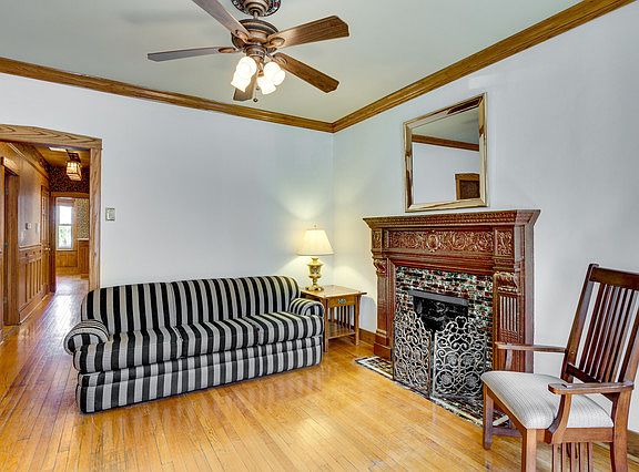 4th image of 5215 N Winthrop Ave
