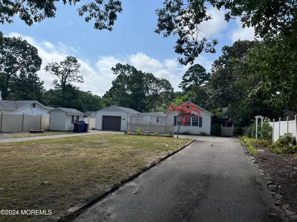 506 Barnegat Avenue, Toms River, NJ 08753