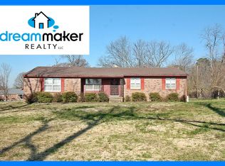 6475 Blocker St, Olive Branch, MS 38654