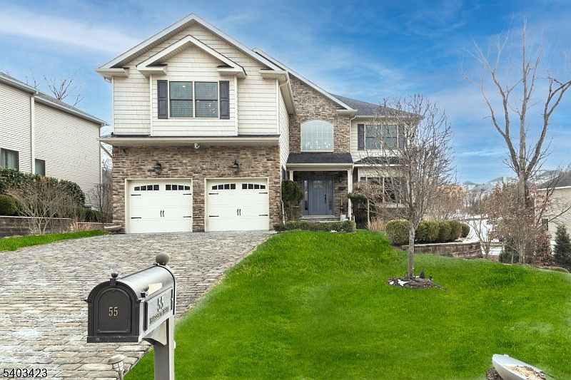 1st image of 55 Haggerty Dr