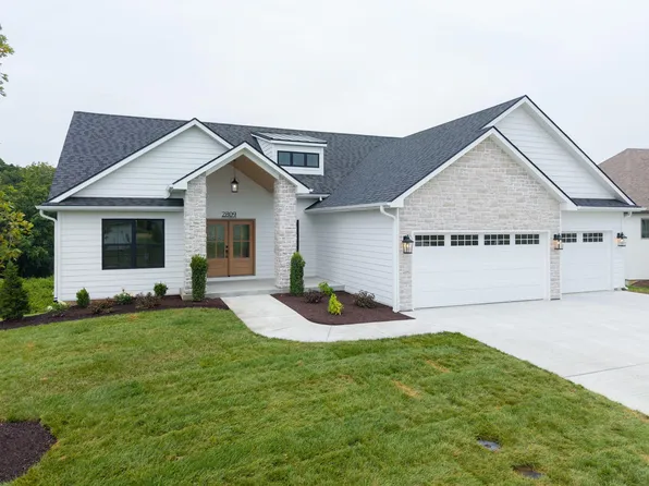 2809 Misty Flower Dr, Columbia, MO 65203