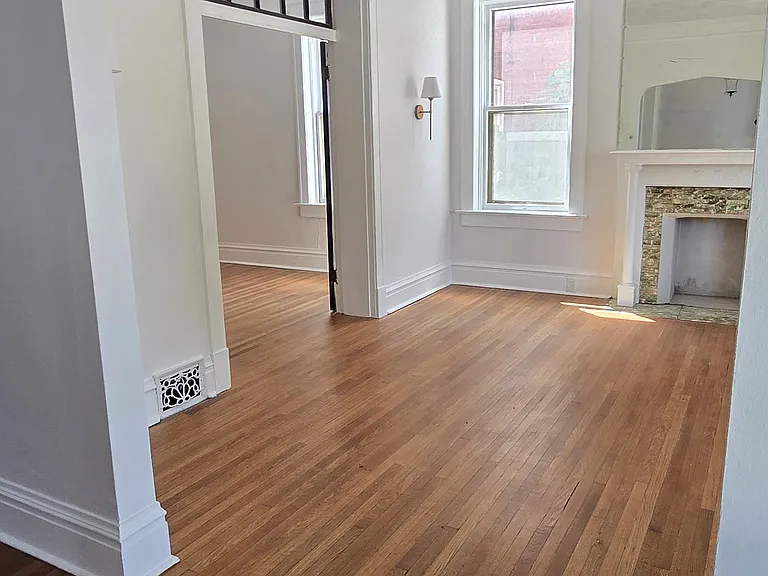 216 N Jackson St #216 — Photo 5