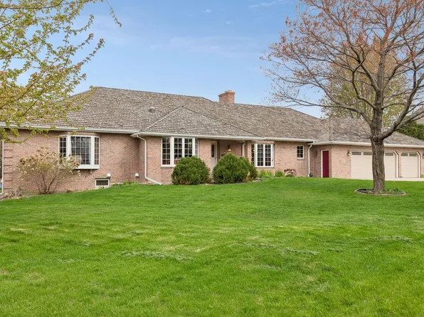 3306 Belden Dr, Saint Anthony, MN 55418