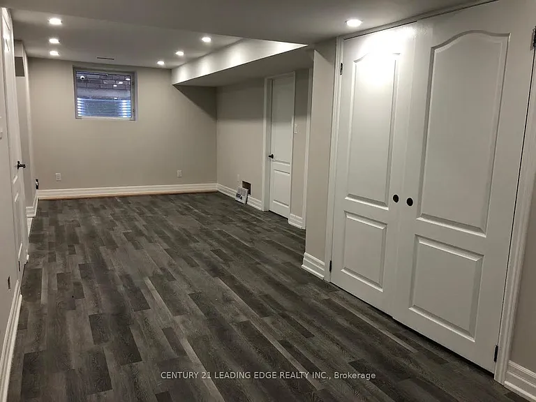 65 Stedford Cres #BASEMENT — Photo 5