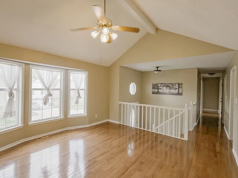 10725 Cleveland Ave — Photo 4