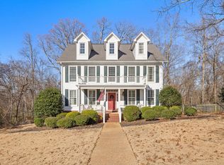 400 Lakeside Cir, Muscle Shoals, AL 35661