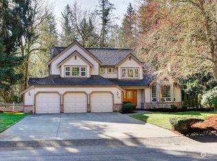 23519 SE 254th St, Maple Valley, WA 98038