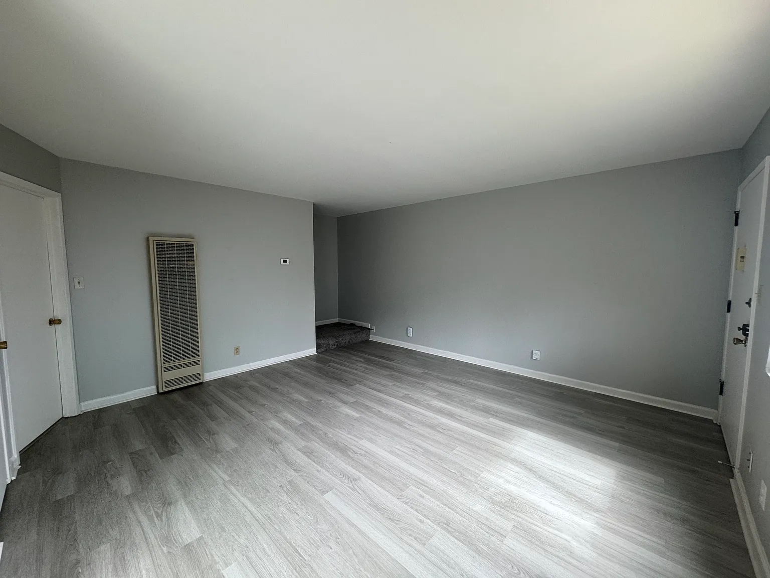 2 bed, 1.5 bath, $3,650 — Photo 4