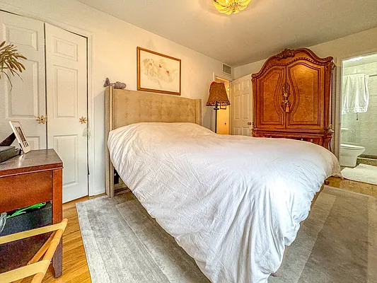 Rented by Gravity Real Estate Advisors | media 7