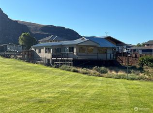 910 River Dr SW, Quincy, WA 98848