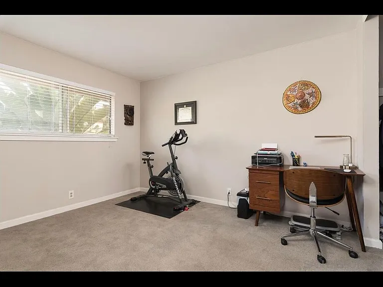 4560 Maple Ave #223 — Photo 4