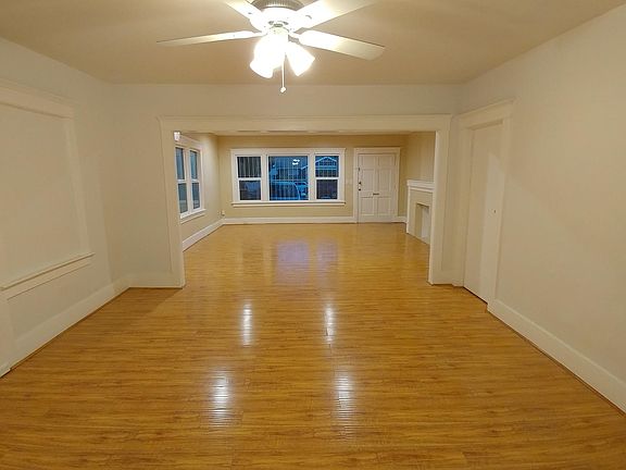 4th image of 4715 Oakwood Ave