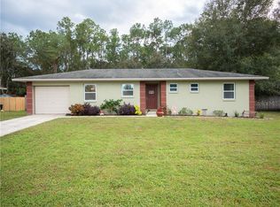 606 Fox Lake Dr, Lakeland, FL 33809