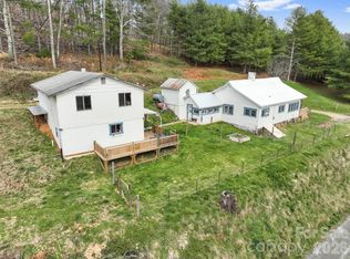 138 Robert Phillips Rd, Bakersville, NC 28705