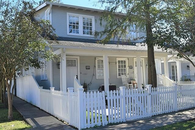 1st image of 2839 Audubon St