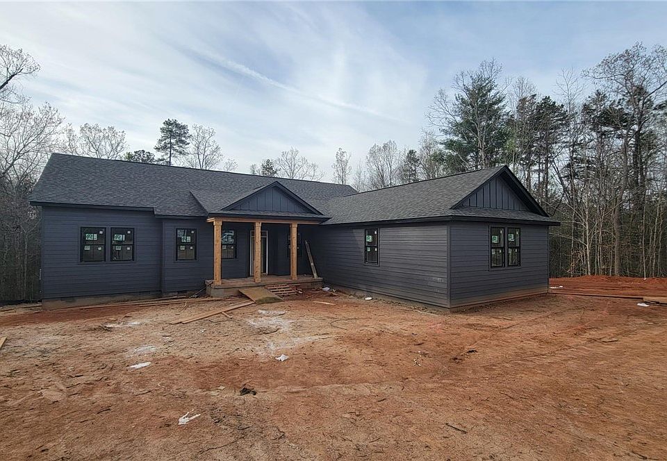 1st image of 533 16th Cir