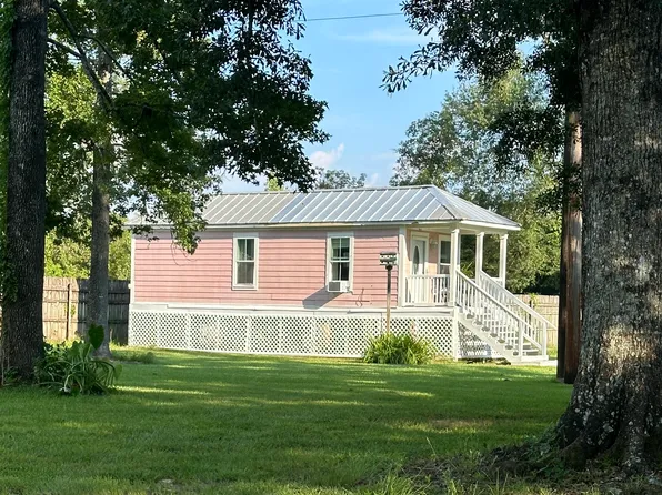 (undisclosed Address), Baker, LA 70714
