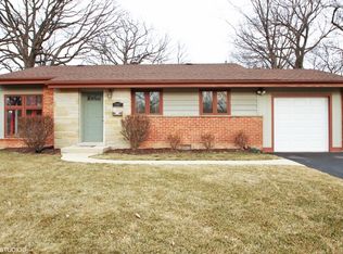1007 Longaker Rd, Northbrook, IL 60062