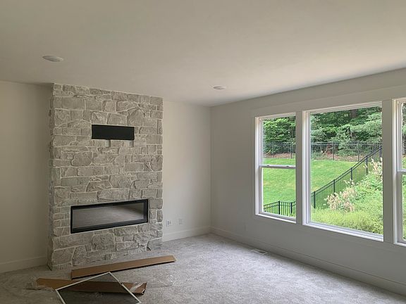 4th image of 12573 Riverton Rd