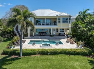 2509 Bayshore Rd, Nokomis, FL 34275