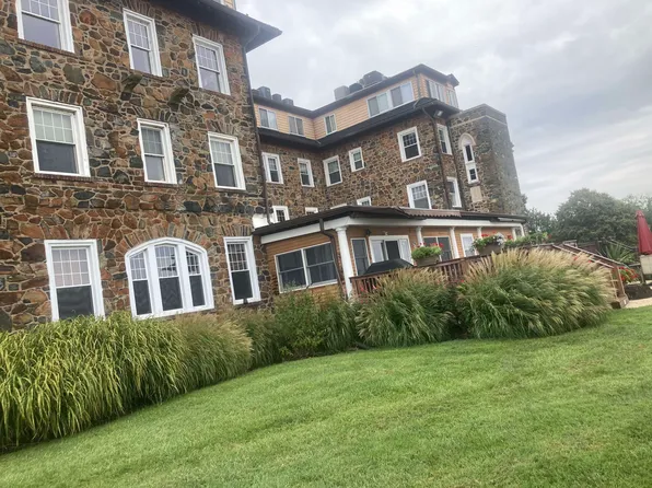 300 Commerce St Unit 406, Havre De Grace, MD 21078